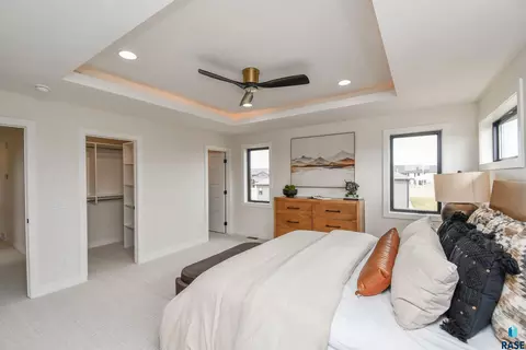 Bedroom - 1504 W Bennett Dr, Brandon, SD 57005 photo 9 of 23