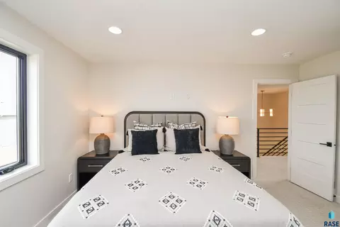 Bedroom - 1504 W Bennett Dr, Brandon, SD 57005 photo 17 of 23