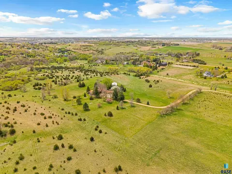 View/Area - 8701 E Maple St, Brandon, SD 57005 photo 5 of 9