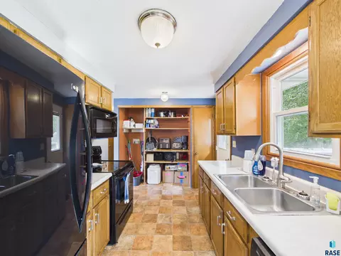Kitchen - 721 NE 7th St, Madison, SD 57042 photo 1 of 3