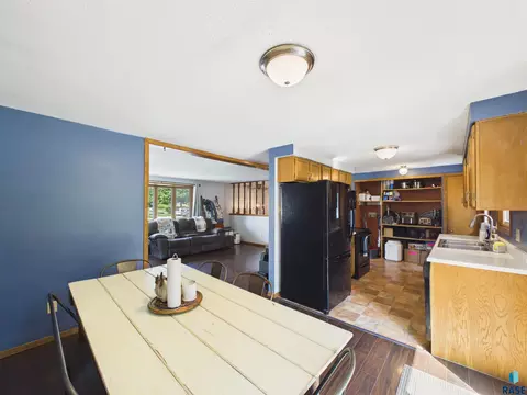 Dining - 721 NE 7th St, Madison, SD 57042 photo 3 of 3