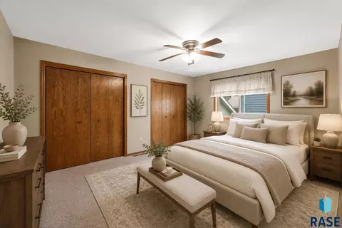 Bedroom - 5112 E Blueridge Dr, Sioux Falls, SD 57110 photo 1 of 6
