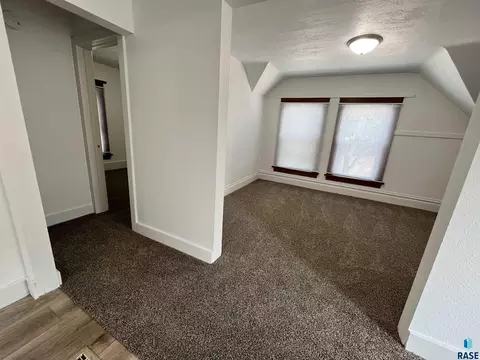 Living - 401 E 14th St, Sioux Falls, SD 57104 photo 2 of 3