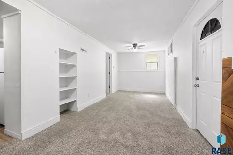 Living - 2700 E 12th St, Sioux Falls, SD 57103 photo 1 of 1