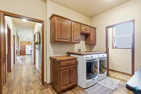 Other - 713 S King Street St, Dimock, SD 57331 photo 5 of 15