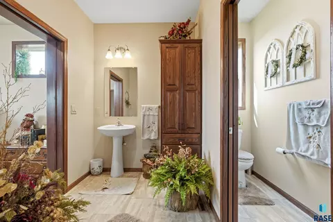 Other - 713 S King Street St, Dimock, SD 57331 photo 1 of 15