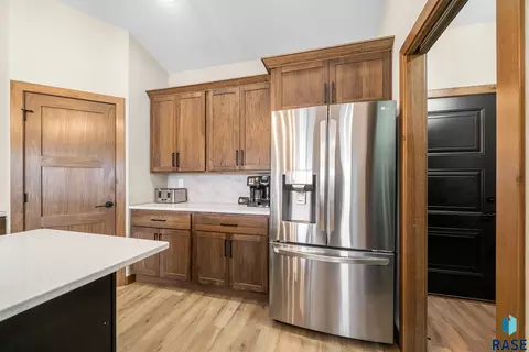 Kitchen - 2301 E Mary Moore Dr, Tea, SD 57064 photo 5 of 5