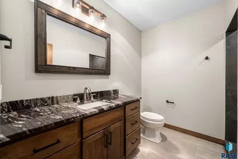 Bath - 2301 E Mary Moore Dr, Tea, SD 57064 photo 4 of 4