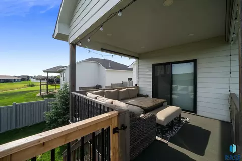 Exterior - 2301 E Mary Moore Dr, Tea, SD 57064 photo 8 of 10
