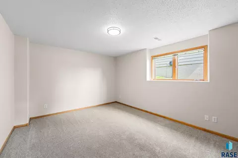 Bedroom - 3828 E Dawley Ct, Sioux Falls, SD 57103 photo 4 of 6
