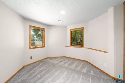 Other - 3828 E Dawley Ct, Sioux Falls, SD 57103 photo 10 of 13
