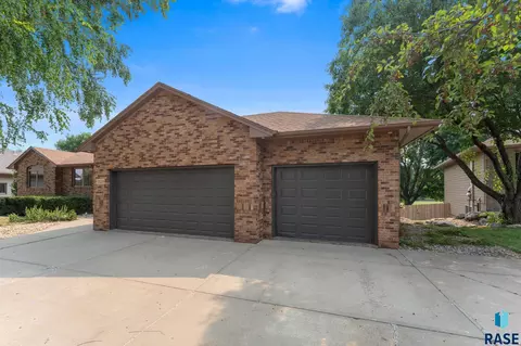 Exterior - 3828 E Dawley Ct, Sioux Falls, SD 57103 photo 21 of 21