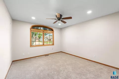 Other - 3828 E Dawley Ct, Sioux Falls, SD 57103 photo 4 of 13
