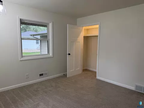 Bedroom - 708 S Relanto St, Freeman, SD 57029 photo 2 of 12