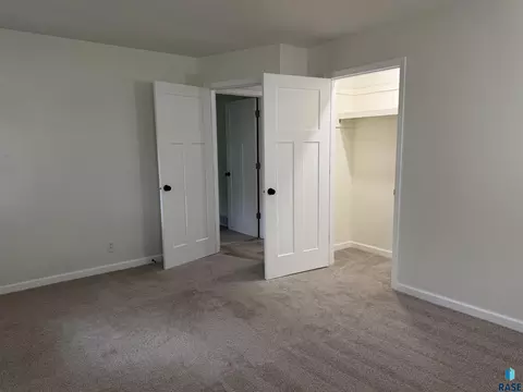 Bedroom - 708 S Relanto St, Freeman, SD 57029 photo 5 of 12
