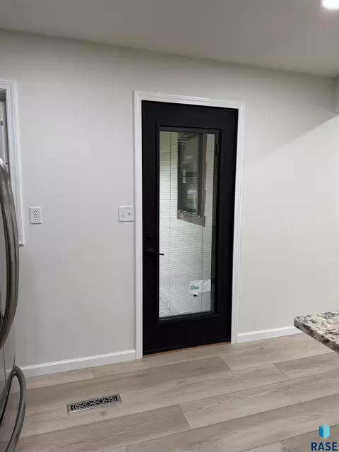 Entry Way - 708 S Relanto St, Freeman, SD 57029 photo 1 of 1