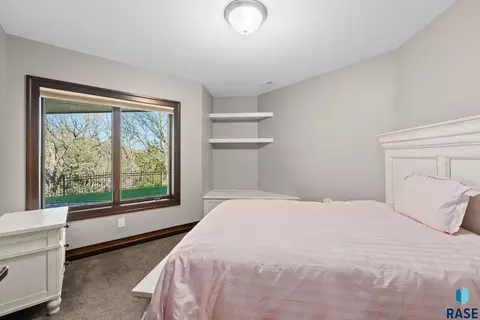 Bedroom - 9004 E Torrey Pine Cir, Sioux Falls, SD 57110 photo 11 of 13