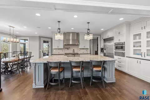 Kitchen - 9004 E Torrey Pine Cir, Sioux Falls, SD 57110 photo 1 of 4
