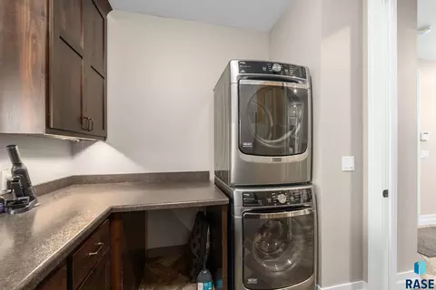 Other - 9004 E Torrey Pine Cir, Sioux Falls, SD 57110 photo 5 of 25