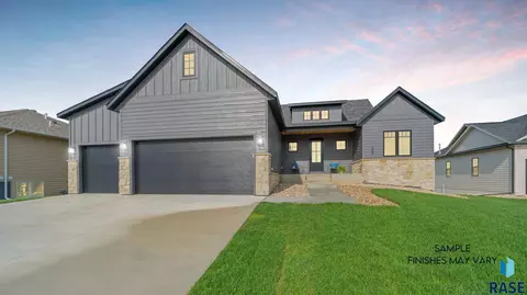 2707 Homestead St, Harrisburg, SD 57032