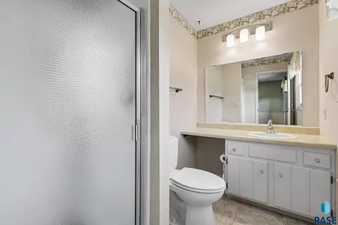 Bath - 3504 E 33rd St, Sioux Falls, SD 57103 photo 1 of 3