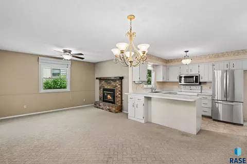 Living - 3504 E 33rd St, Sioux Falls, SD 57103 photo 1 of 4