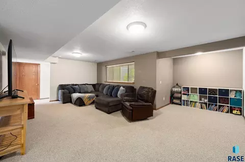 Other - 1201 E 62nd St, Sioux Falls, SD 57108 photo 3 of 6