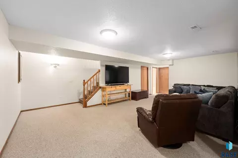 Other - 1201 E 62nd St, Sioux Falls, SD 57108 photo 4 of 6