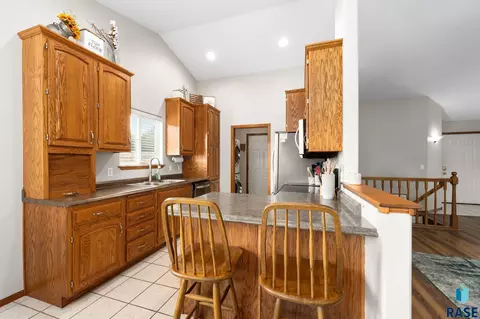 Kitchen - 1201 E 62nd St, Sioux Falls, SD 57108 photo 1 of 4