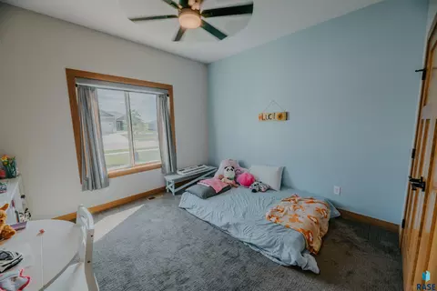 Bedroom - 1512 W River Bend St, Brandon, SD 57005 photo 4 of 4