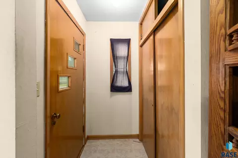 Entry Way - 300 E 2nd St, Marion, SD 57043 photo 1 of 1
