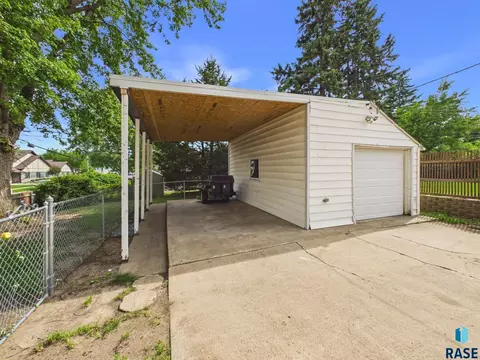 Other - 727 E Wiswall Pl, Sioux Falls, SD 57105 photo 2 of 2