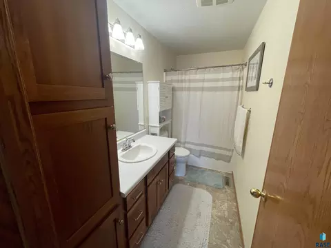 Bath - 4208 E Steeple St, Sioux Falls, SD 57103 photo 1 of 2