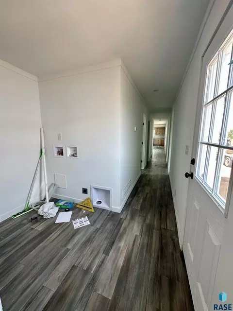 Entry Way - 219 Castaway Loop, Pierre, SD 57501 photo 1 of 1