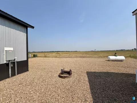 Exterior - 219 Castaway Loop, Pierre, SD 57501 photo 8 of 16