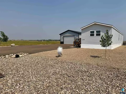 Exterior - 219 Castaway Loop, Pierre, SD 57501 photo 2 of 16
