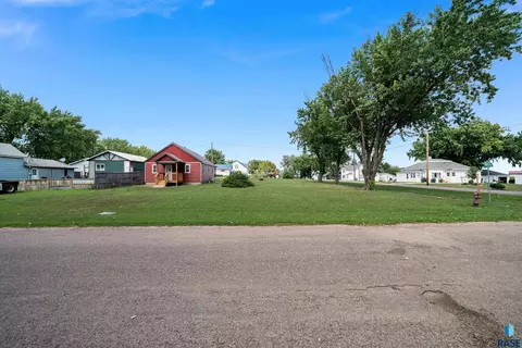 Exterior - 240 Elm St, Monroe, SD 57047 photo 5 of 9