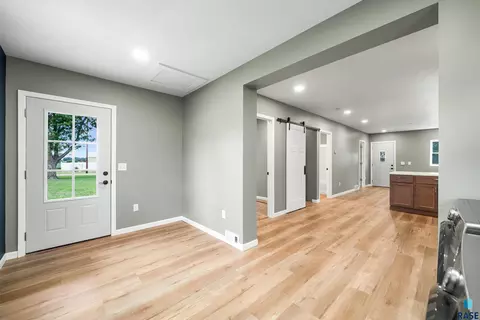 Entry Way - 240 Elm St, Monroe, SD 57047 photo 2 of 3