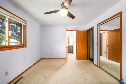 Bedroom - 412 N Needles Dr, Brandon, SD 57005 photo 2 of 9