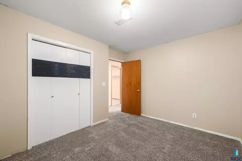 Bedroom - 412 N Needles Dr, Brandon, SD 57005 photo 7 of 9