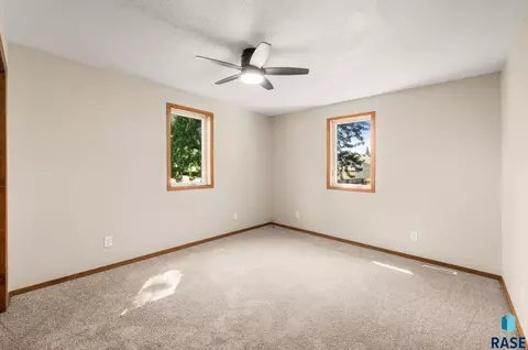 Bedroom - 715 E 6th St, Dell Rapids, SD 57022 photo 3 of 7