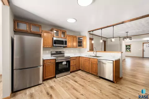 Kitchen - 715 E 6th St, Dell Rapids, SD 57022 photo 3 of 4