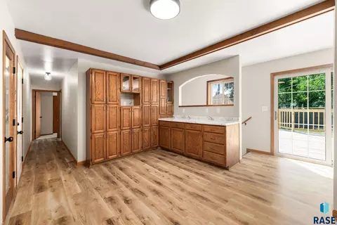 Entry Way - 715 E 6th St, Dell Rapids, SD 57022 photo 2 of 2