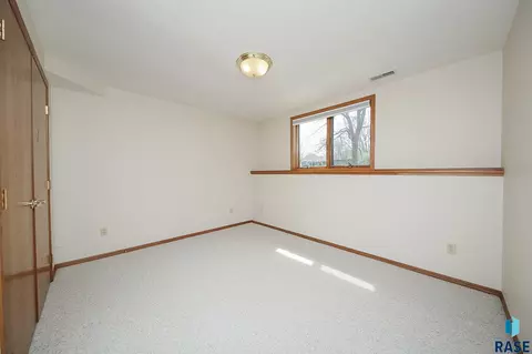 Bedroom - 1017 E 63rd St, Sioux Falls, SD 57108 photo 5 of 5