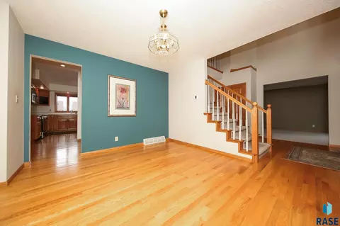 Other - 1017 E 63rd St, Sioux Falls, SD 57108 photo 4 of 7