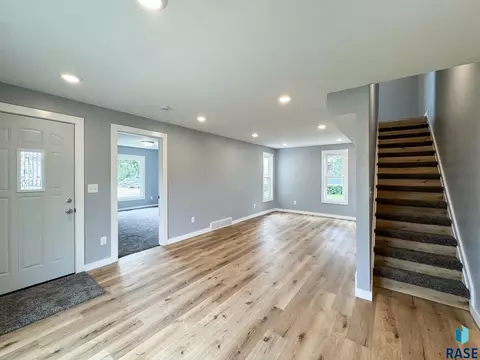 Living - 422 E 4th St, Canton, SD 57013 photo 2 of 5