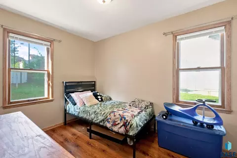 Bedroom - 1509 E 25th St, Sioux Falls, SD 57105 photo 3 of 5