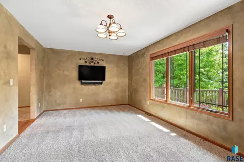 Other - 1311 E 54th St, Sioux Falls, SD 57103 photo 5 of 10