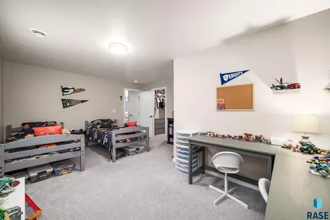 Bedroom - 5301 E Lumin St, Sioux Falls, SD 57108 photo 5 of 7