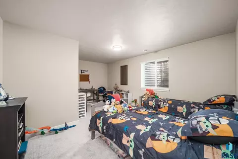 Bedroom - 5301 E Lumin St, Sioux Falls, SD 57108 photo 6 of 7